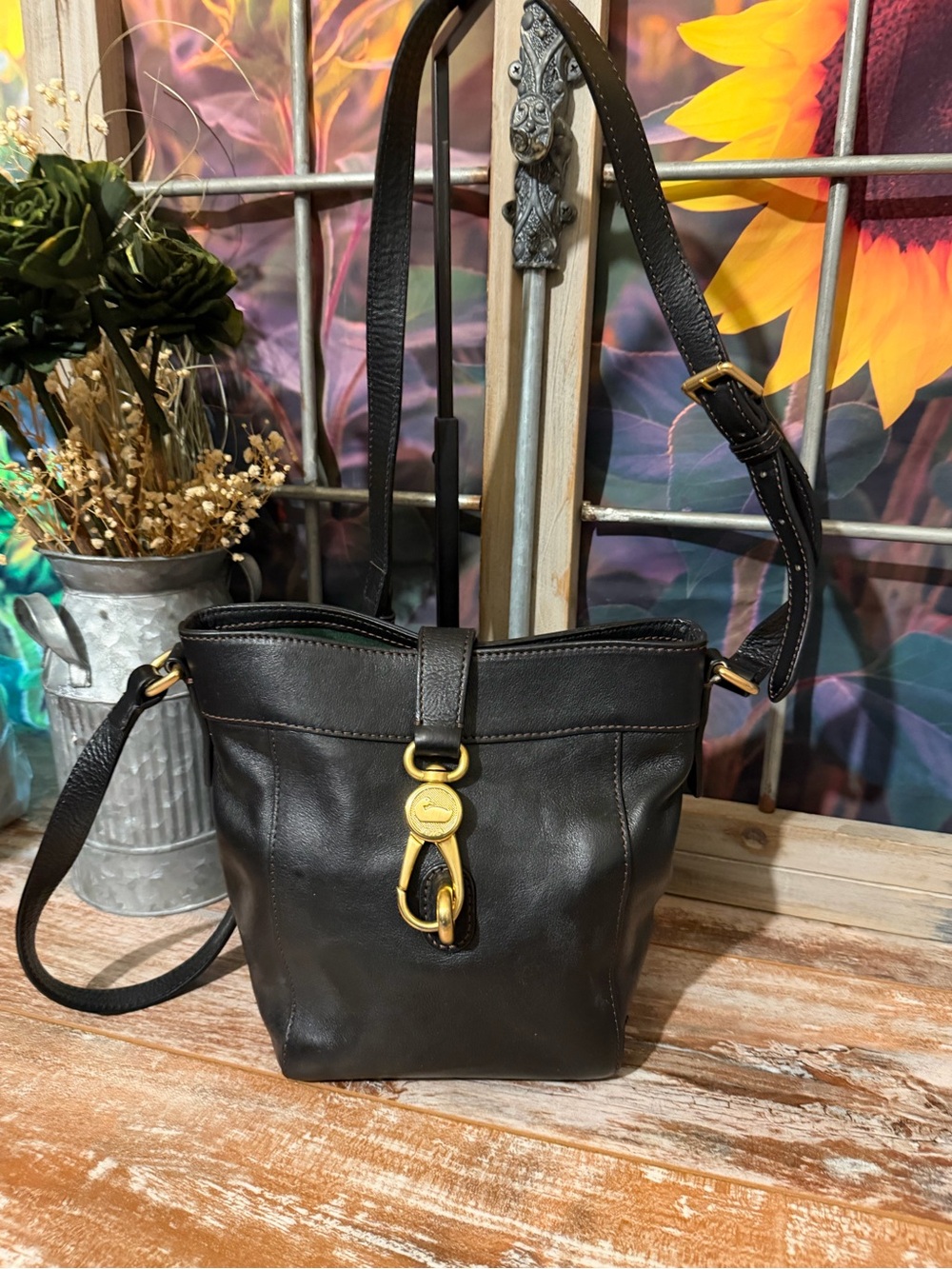 Dooney & Bourke Sadie Feed Bag